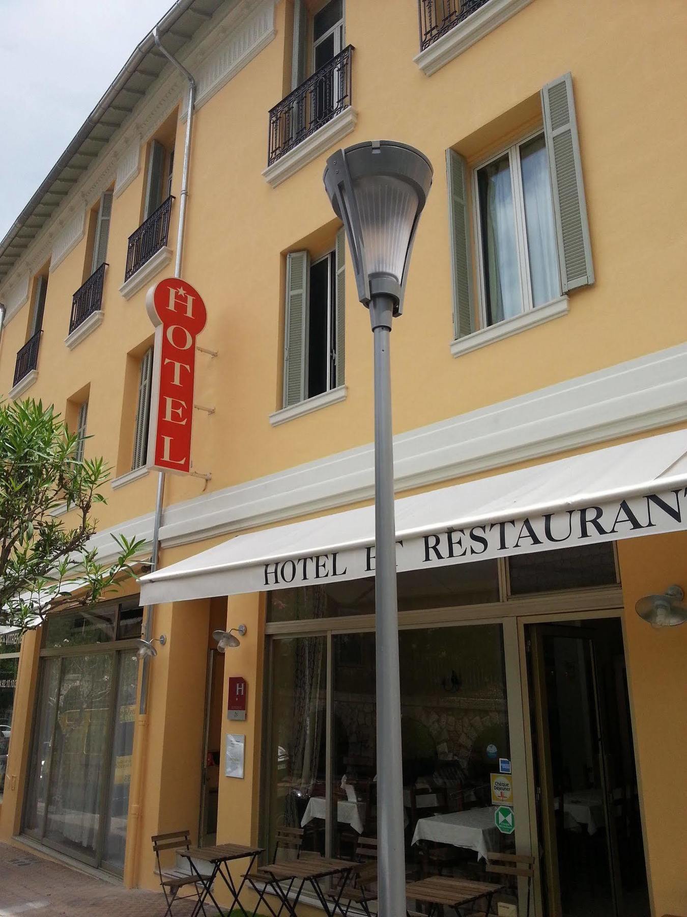 Hotel De Belgique A Menton Exterior foto